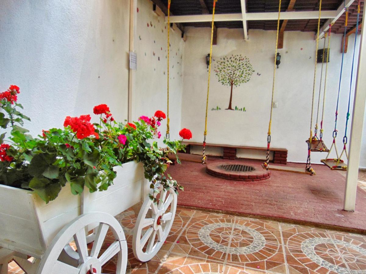 El Paraiso De Zacatlan Departamento Con Jardin, 11 Pax Exterior photo